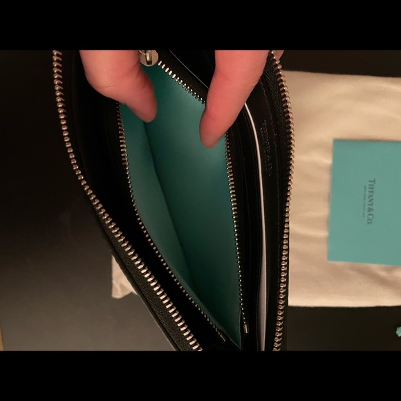 NIB ITALY Tiffany & Co Zip wallet - Picture 5 of 5